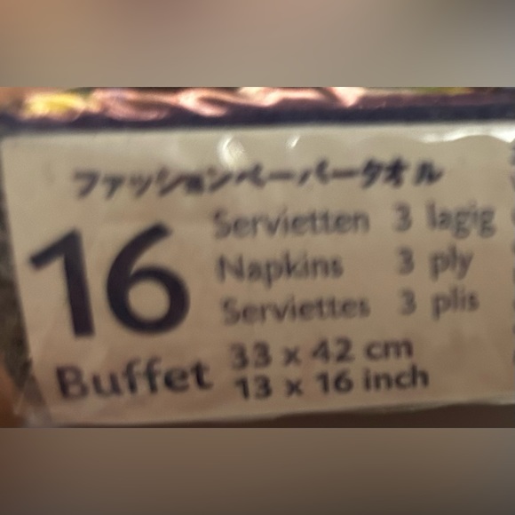 New 16 Paper Napkins Tiffany Museum MOMA 13” x 16” made in Germany - Picture 7 of 14